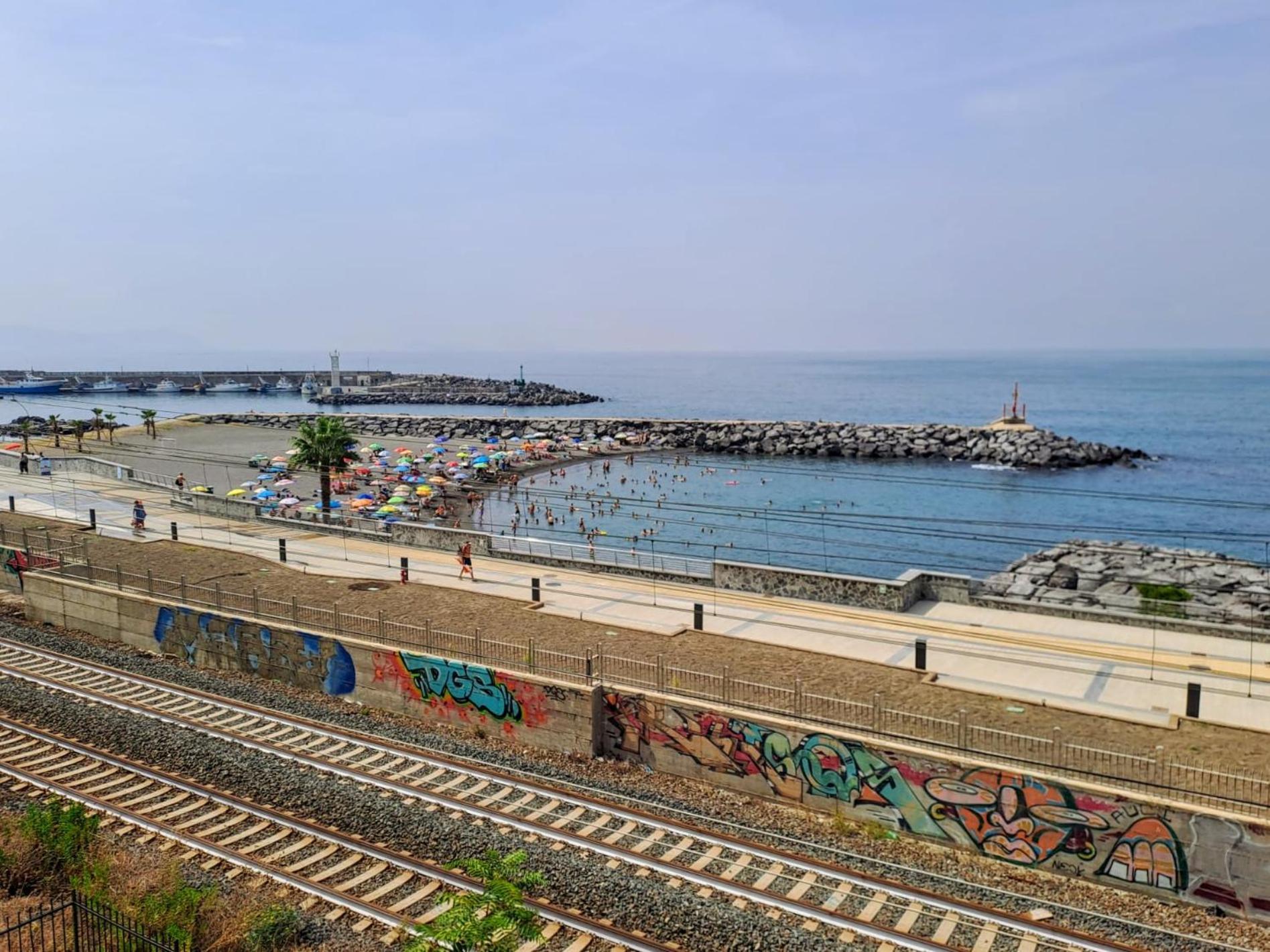 Neapolis Bay Portici Exterior foto